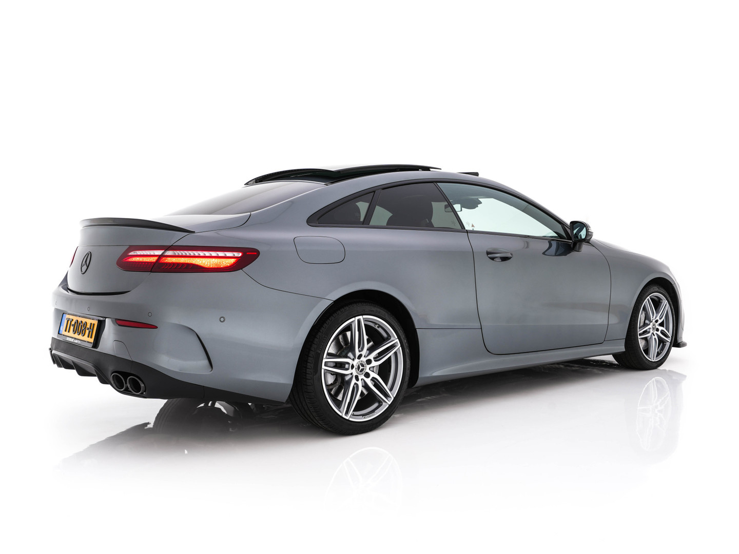 Mercedes-Benz Mercedes-Benz