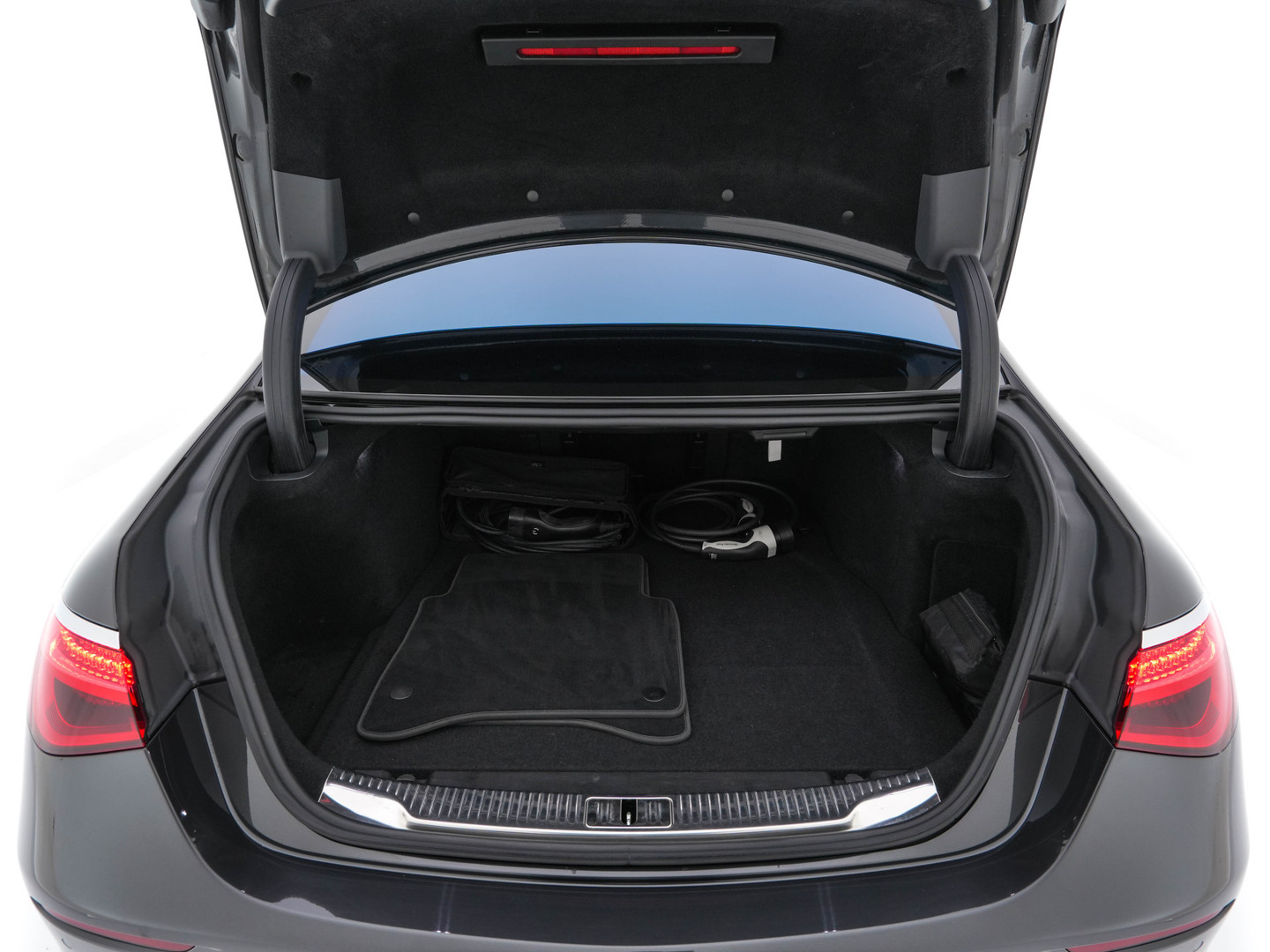 Mercedes-Benz Mercedes-Benz