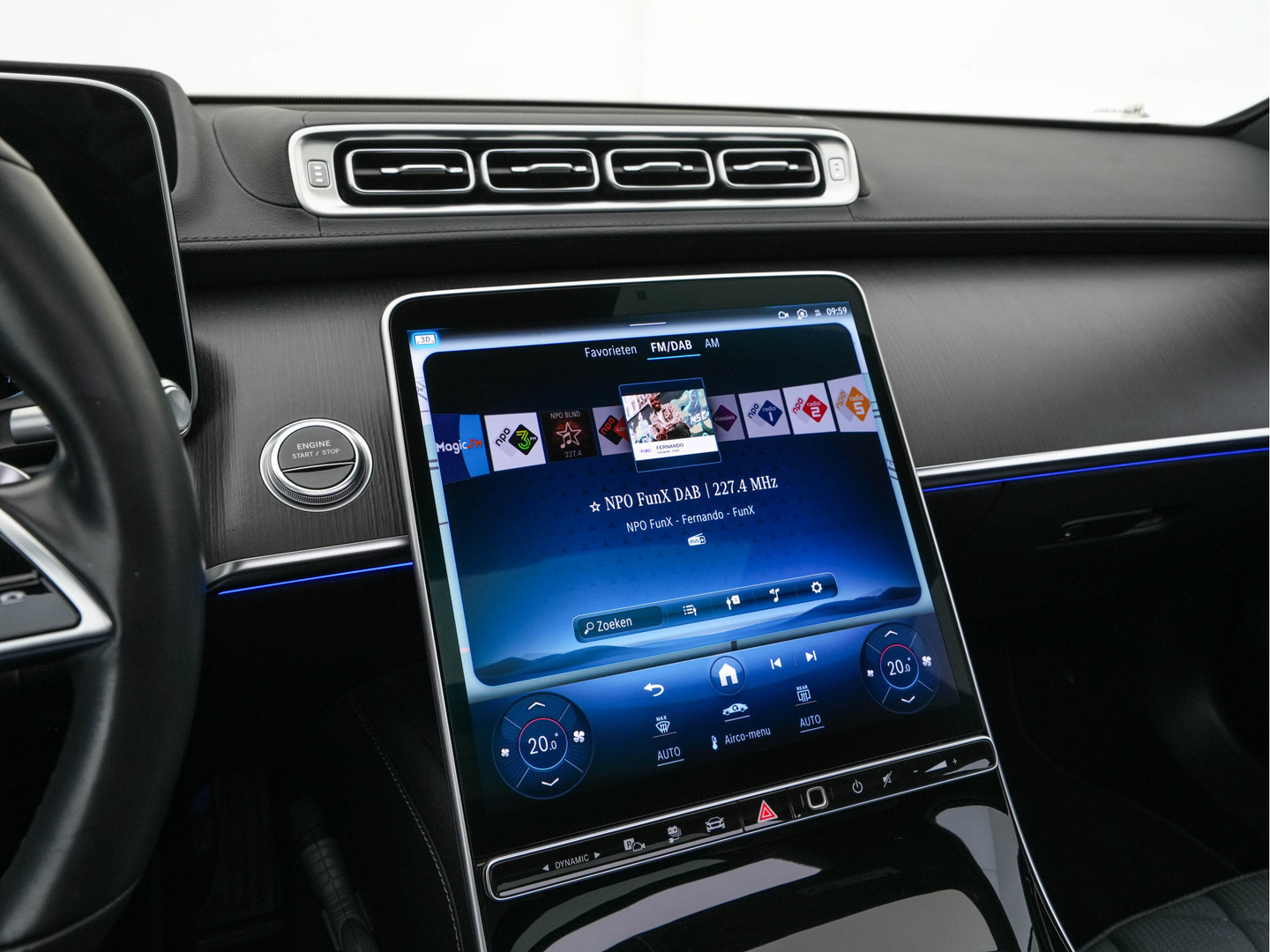 Mercedes-Benz Mercedes-Benz