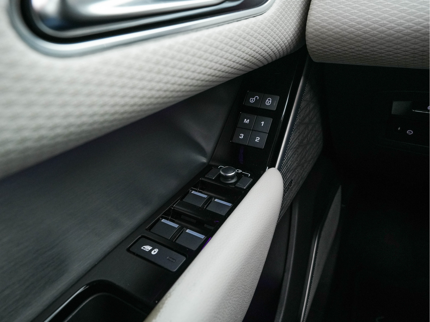 Land Rover Land Rover