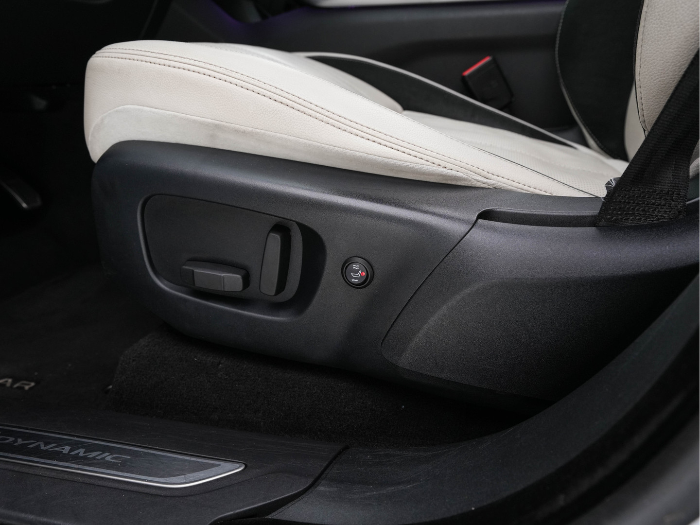 Land Rover Land Rover