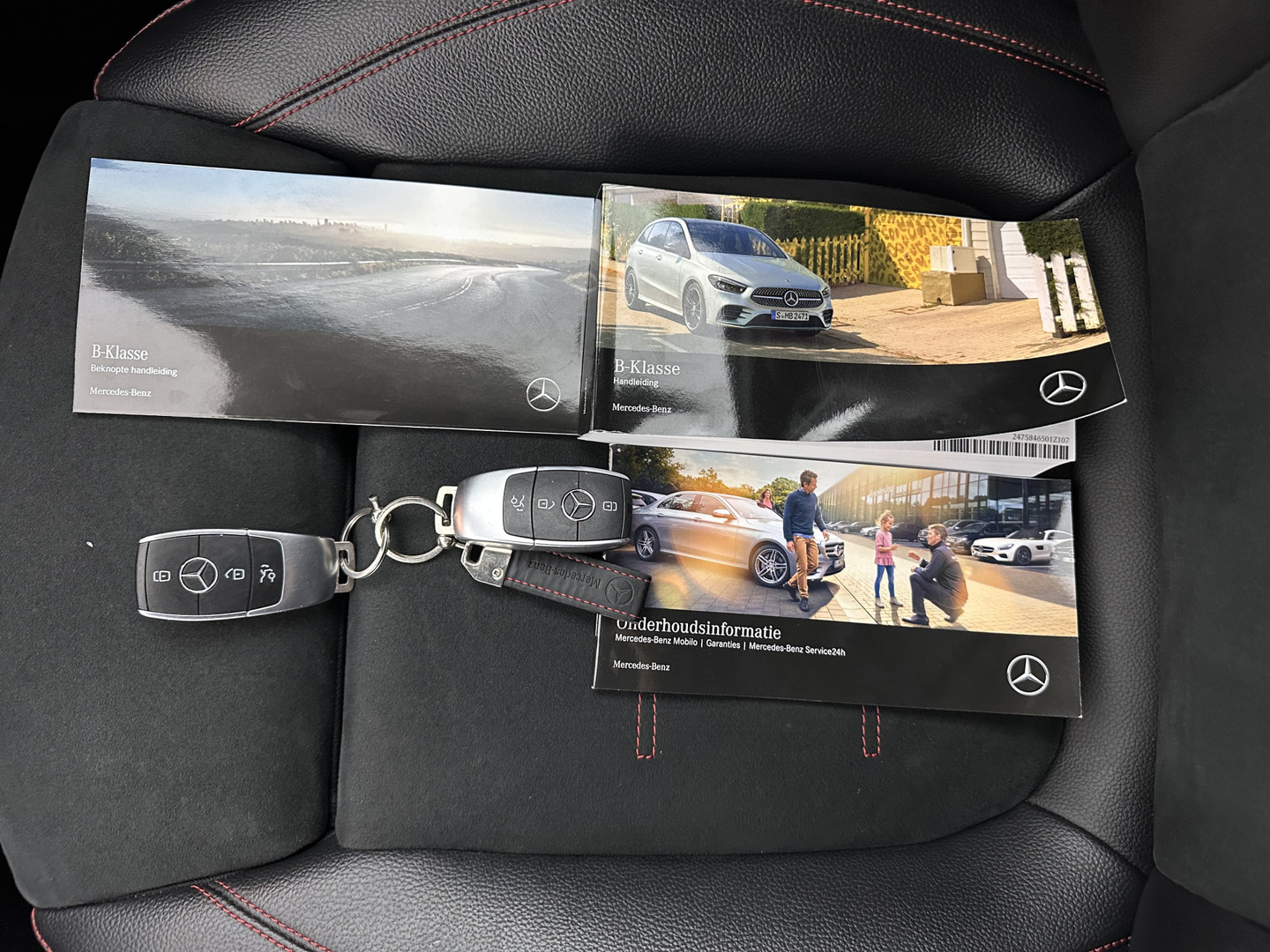 Mercedes-Benz Mercedes-Benz