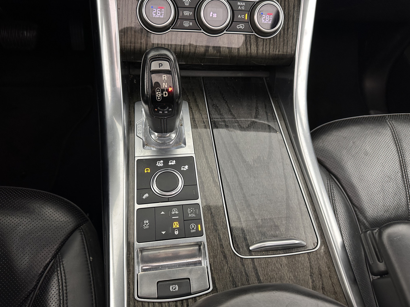 Land Rover Land Rover