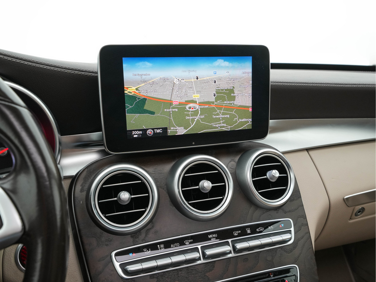 Mercedes-Benz Mercedes-Benz