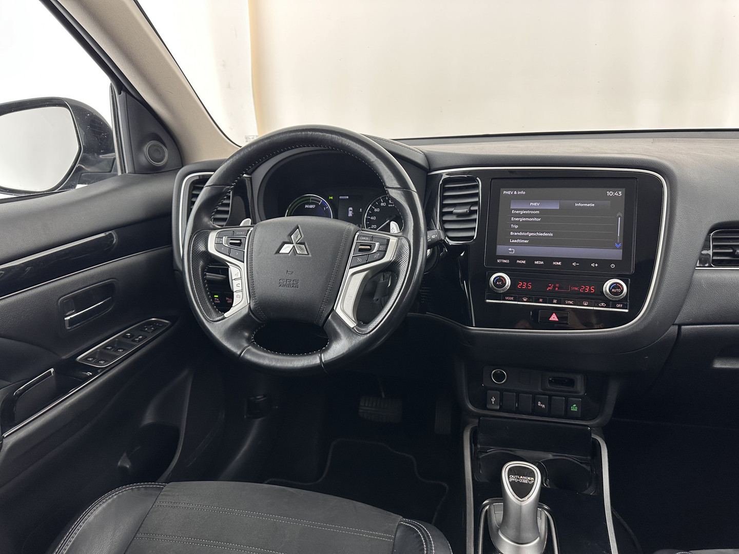 Mitsubishi Mitsubishi