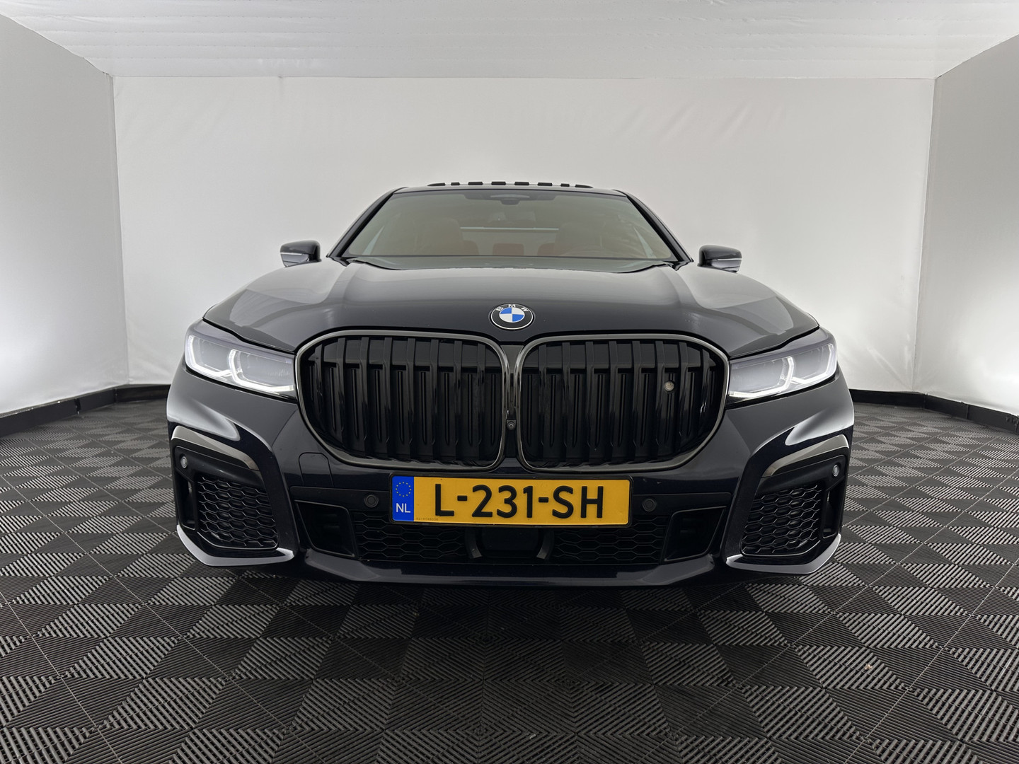 BMW BMW