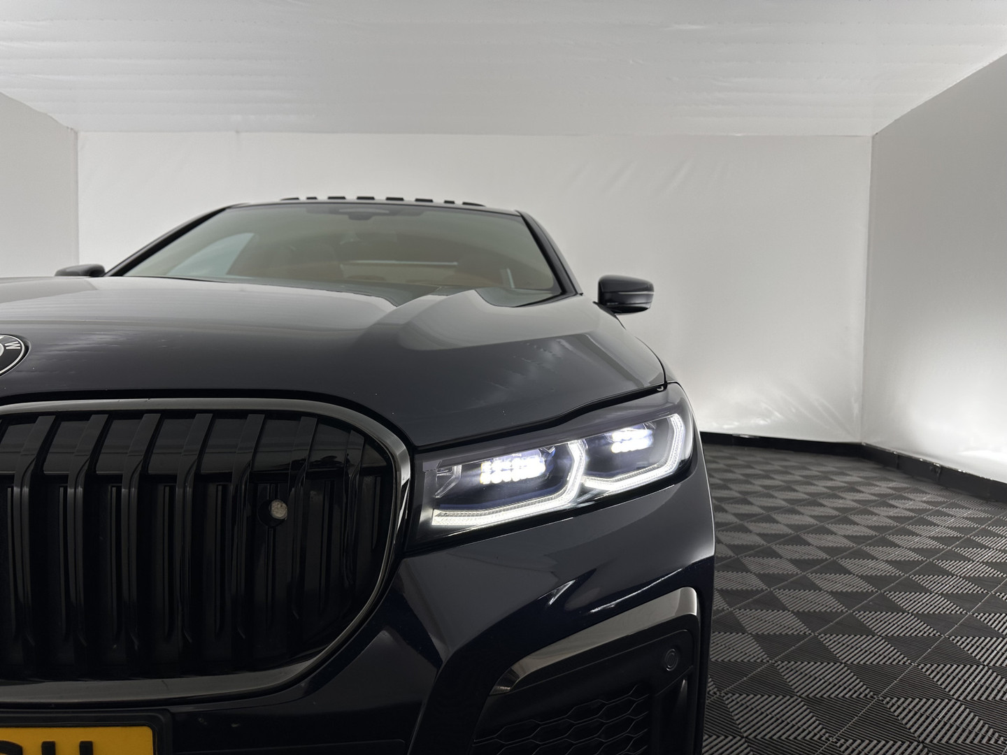 BMW BMW