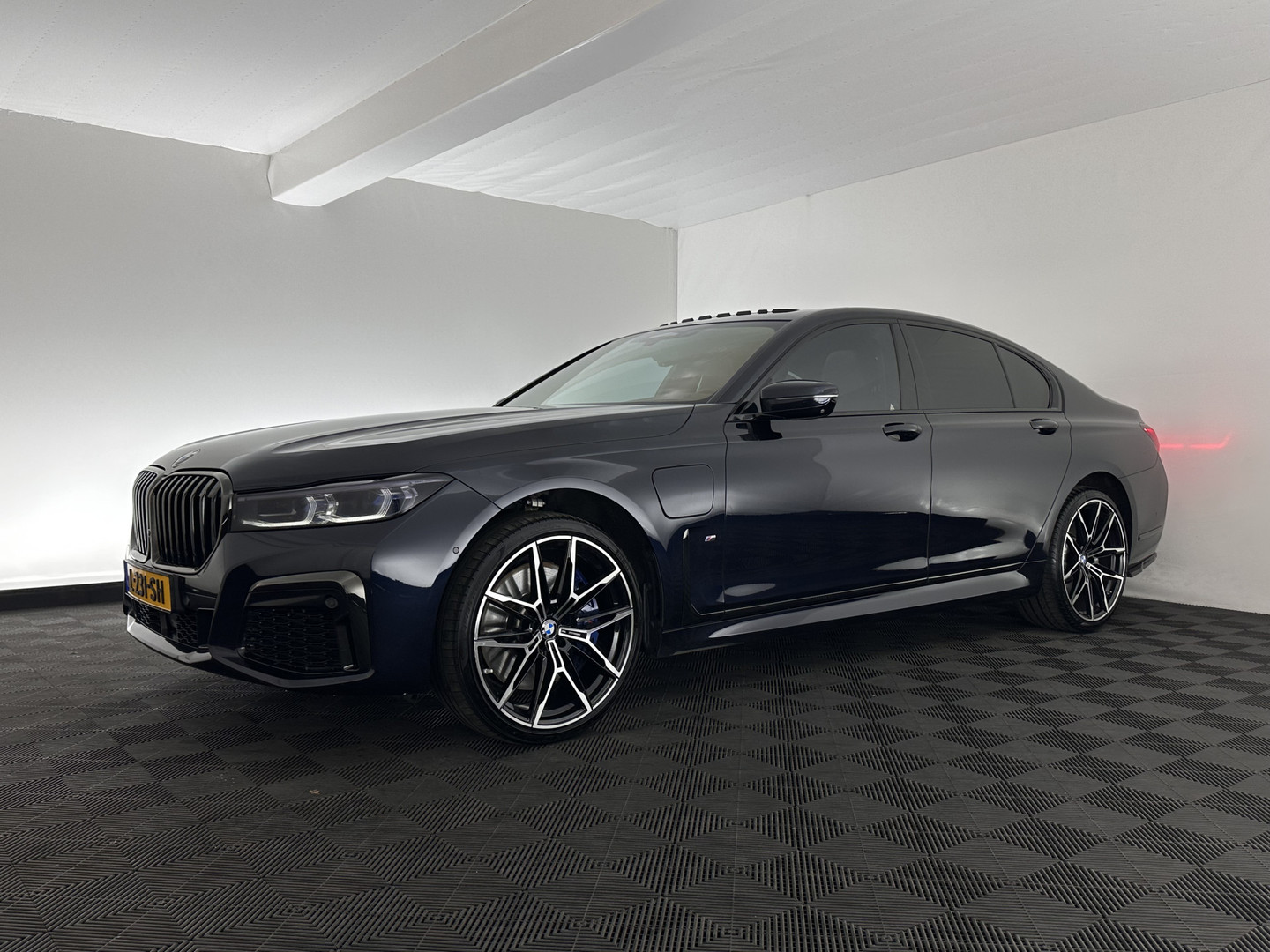 BMW BMW