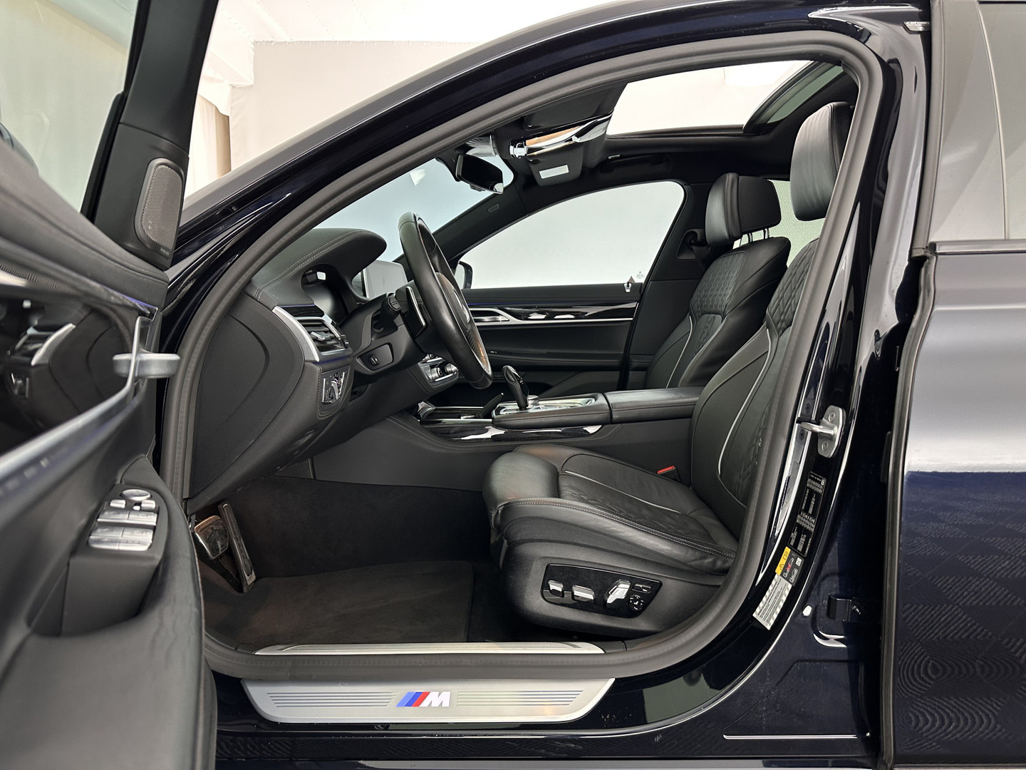 BMW BMW