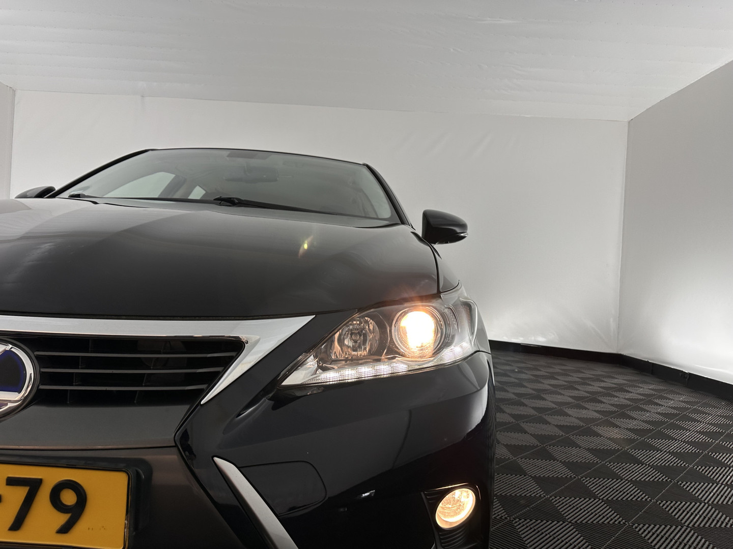 Lexus
