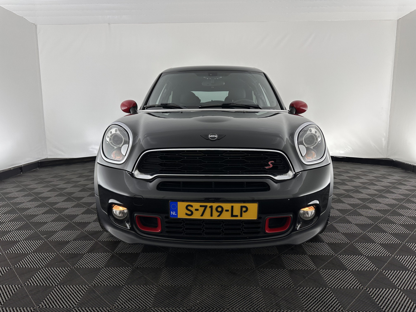 MINI
