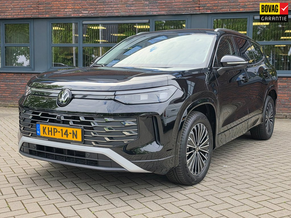 Volkswagen Tayron 1.5 eHybrid Elegance Edition 360° camera bij SpaanEindhoven | Bosch Car Service Spaan