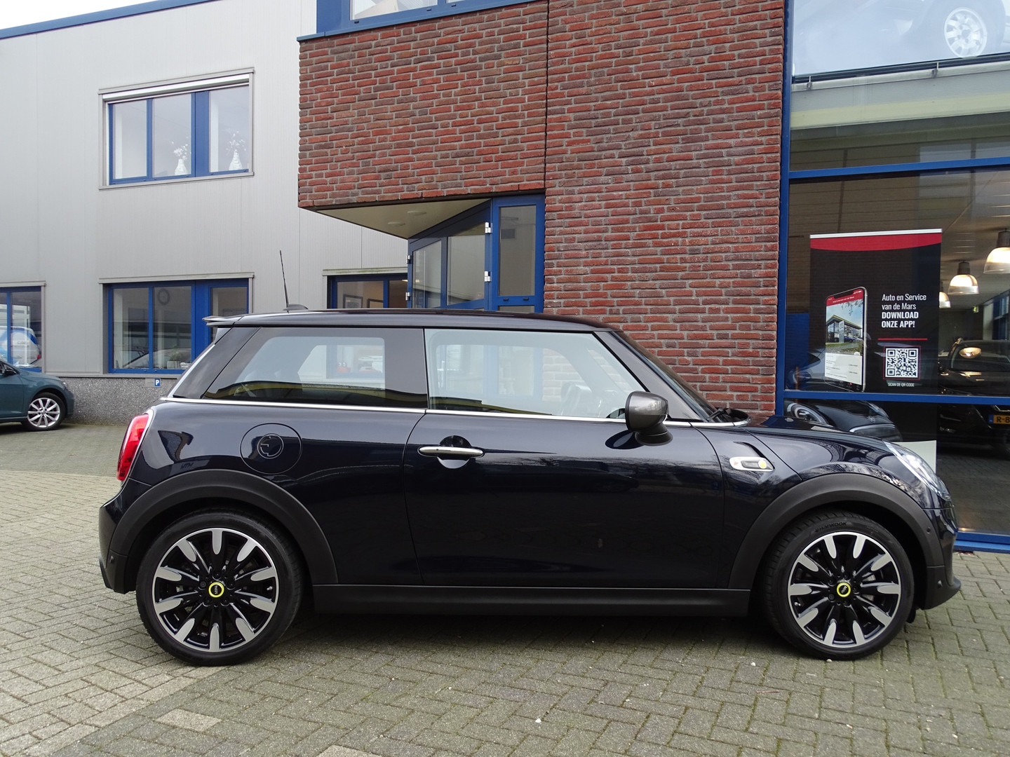 MINI