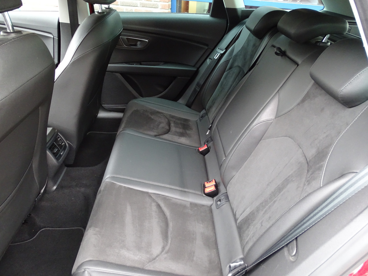 SEAT