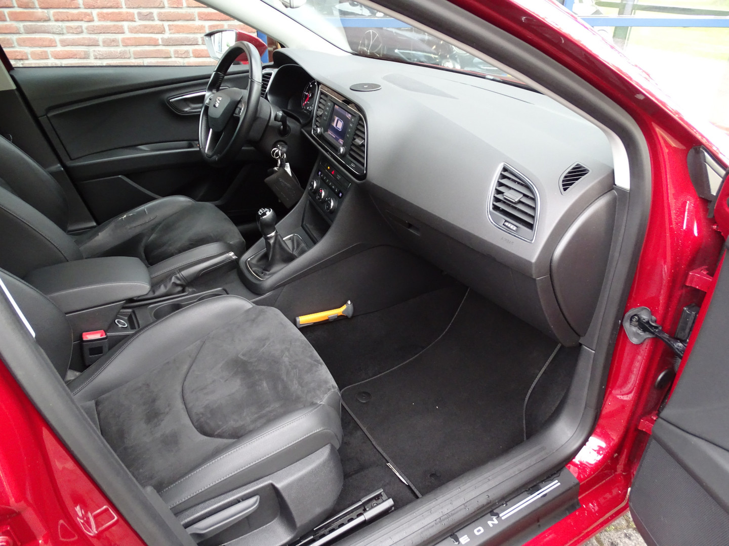 SEAT