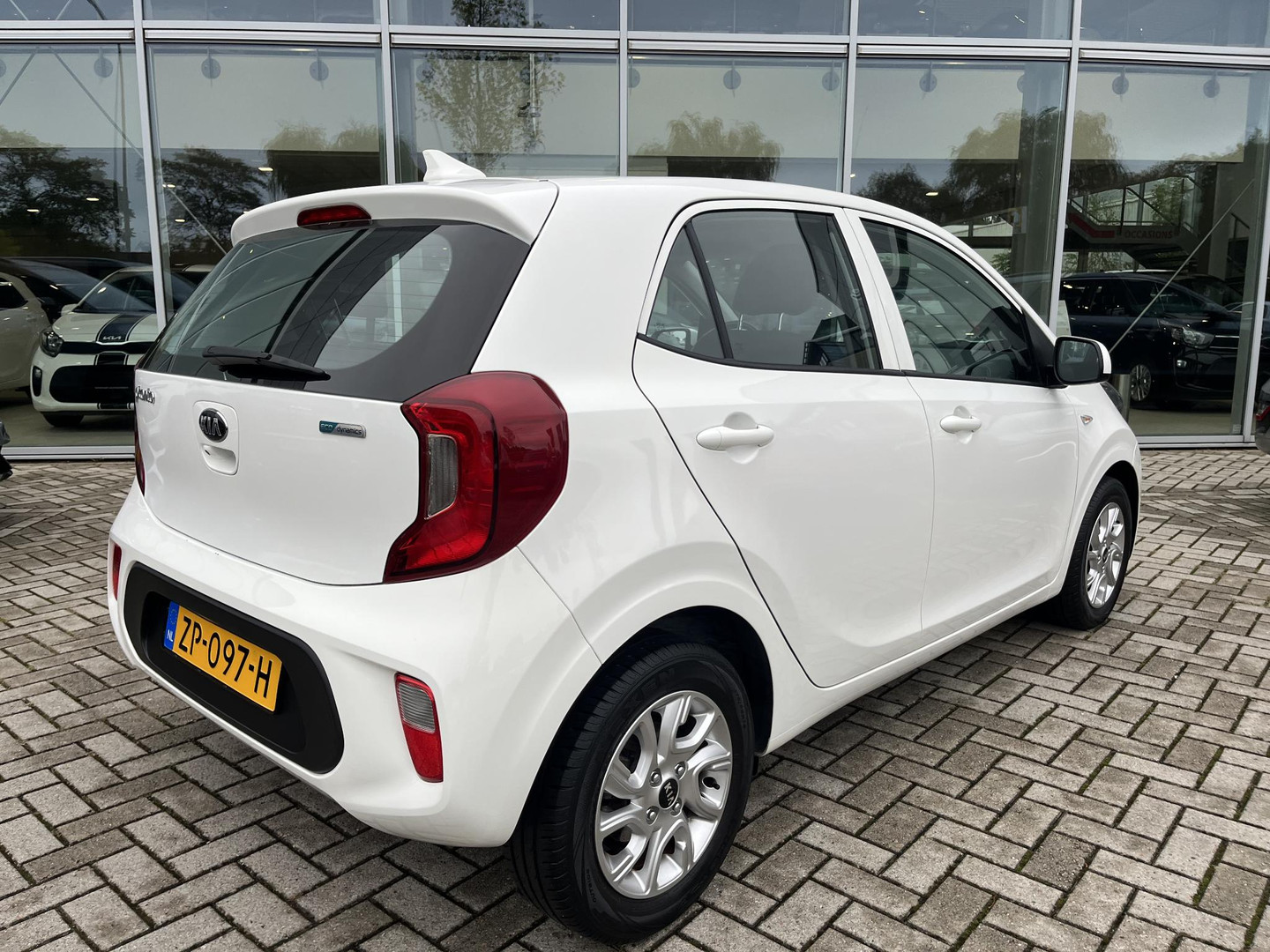 Kia Kia