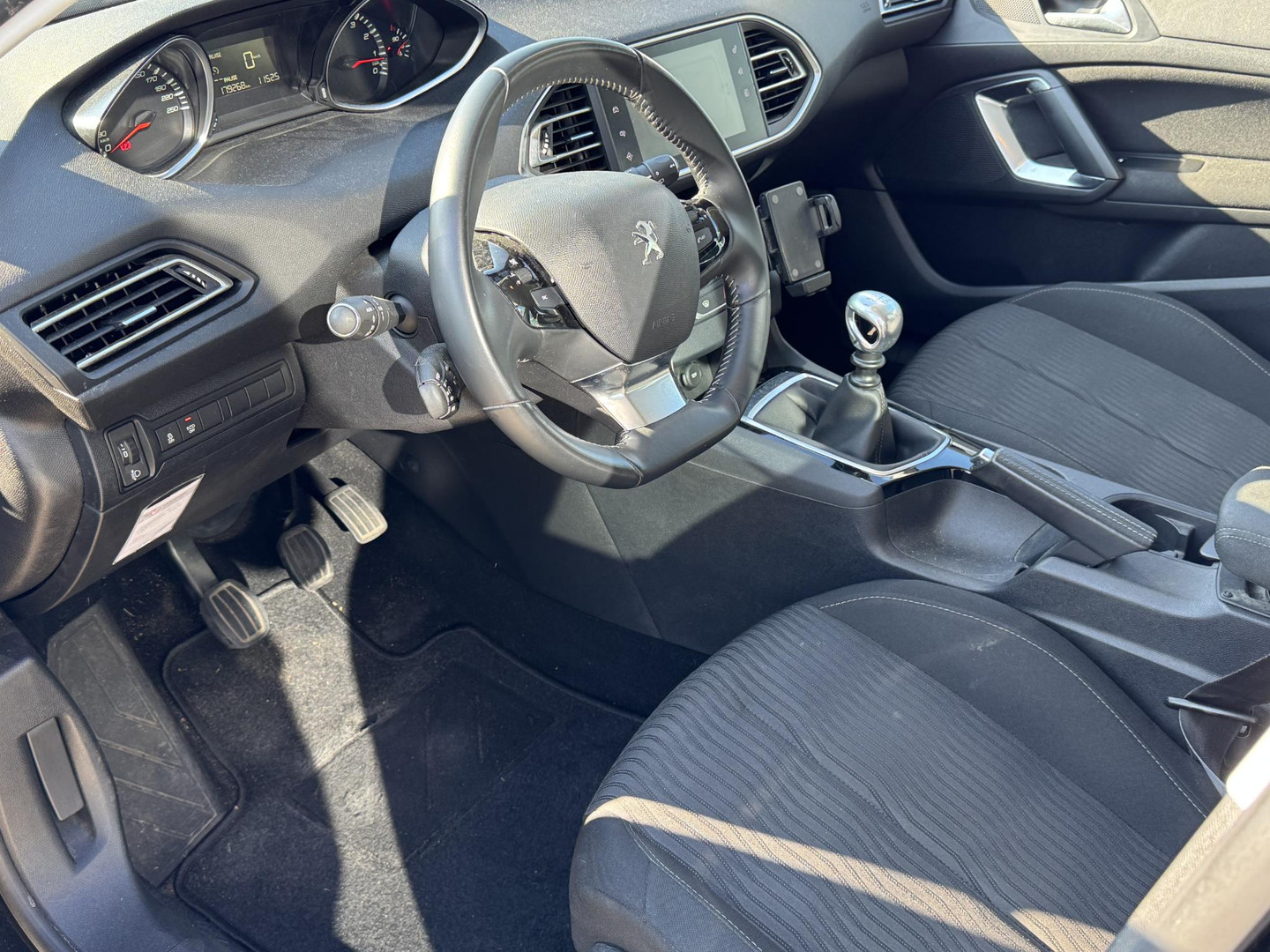 Peugeot Peugeot