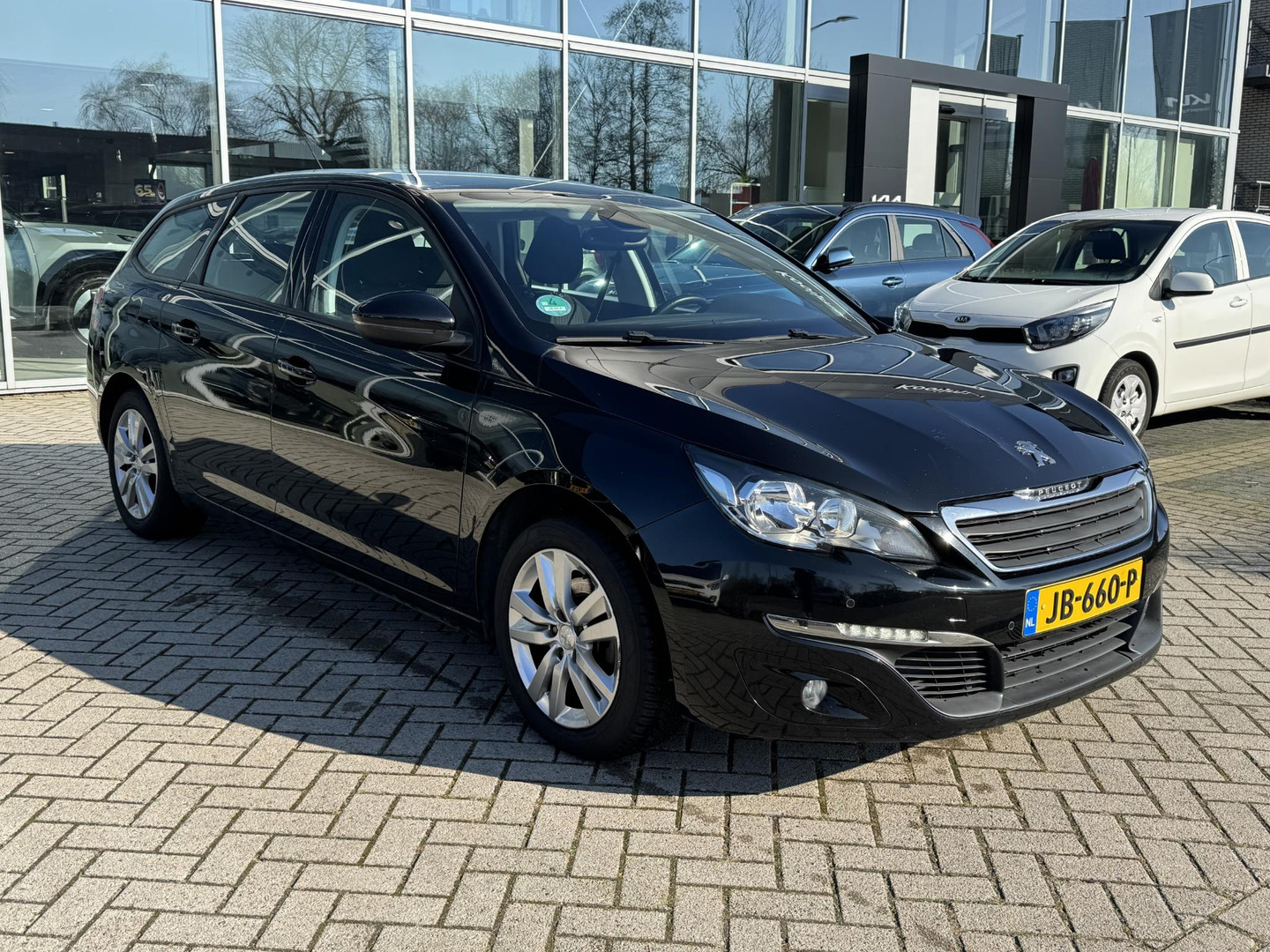 Peugeot Peugeot