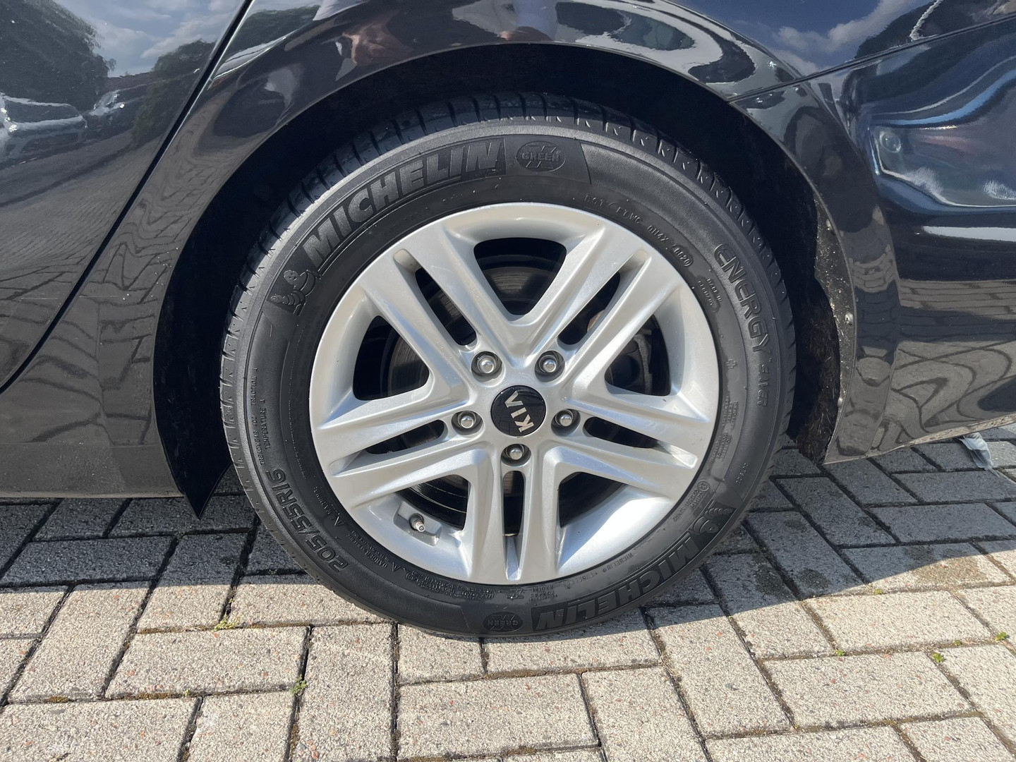 Kia Kia