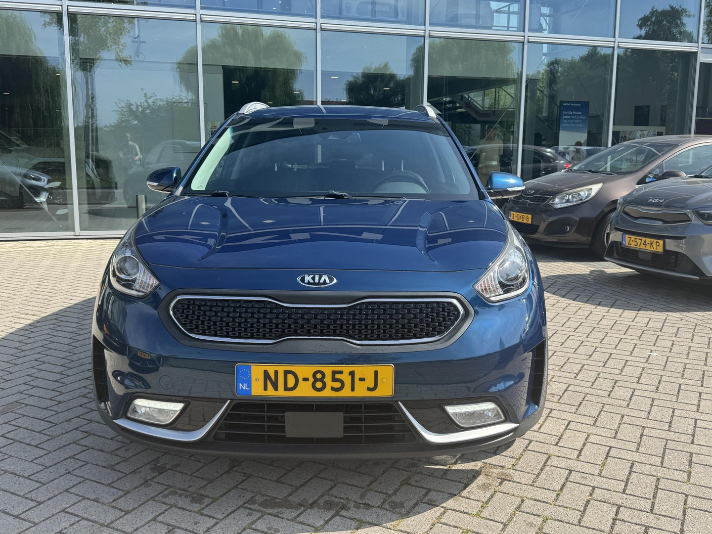 Kia