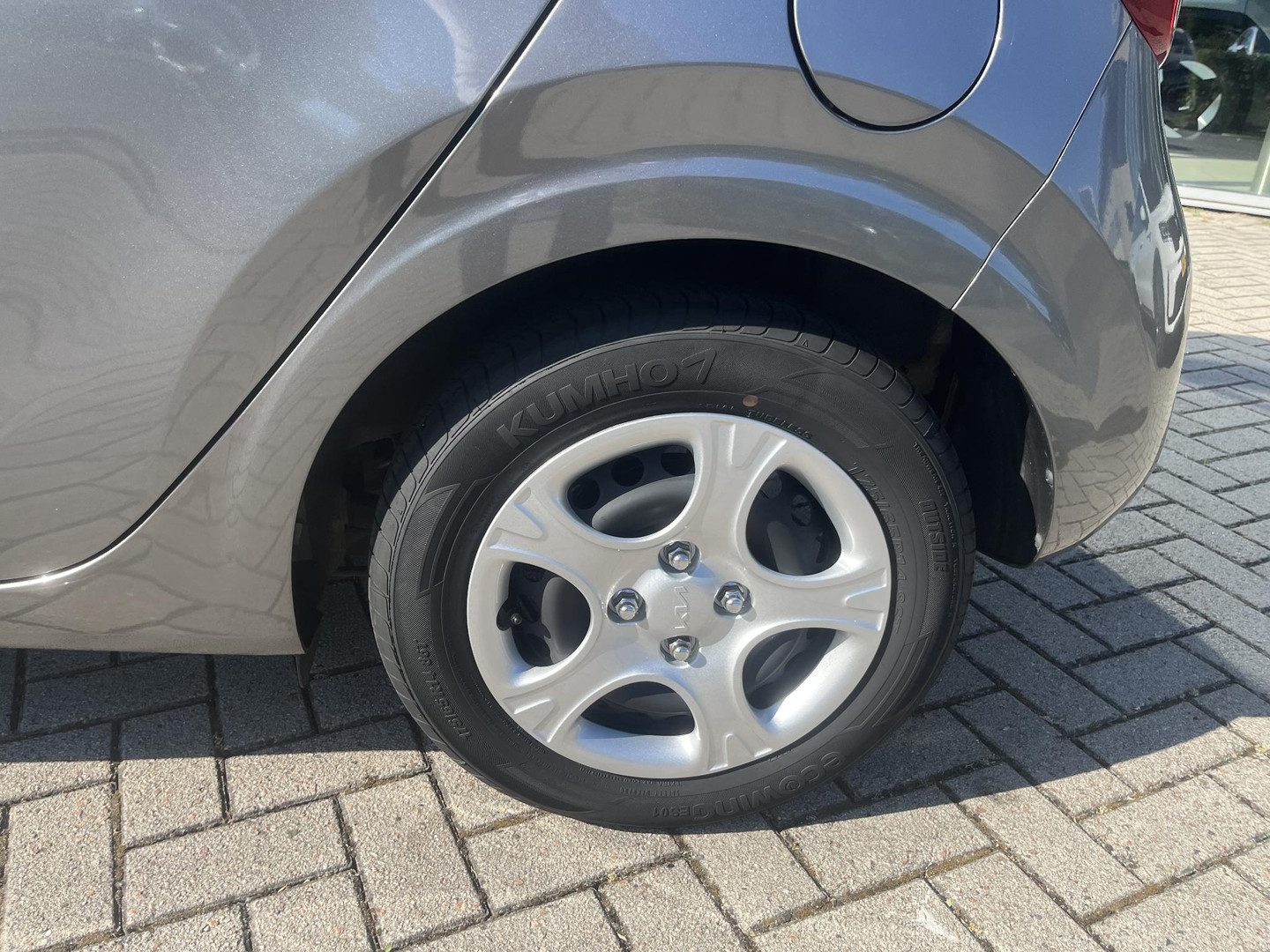 Kia Kia