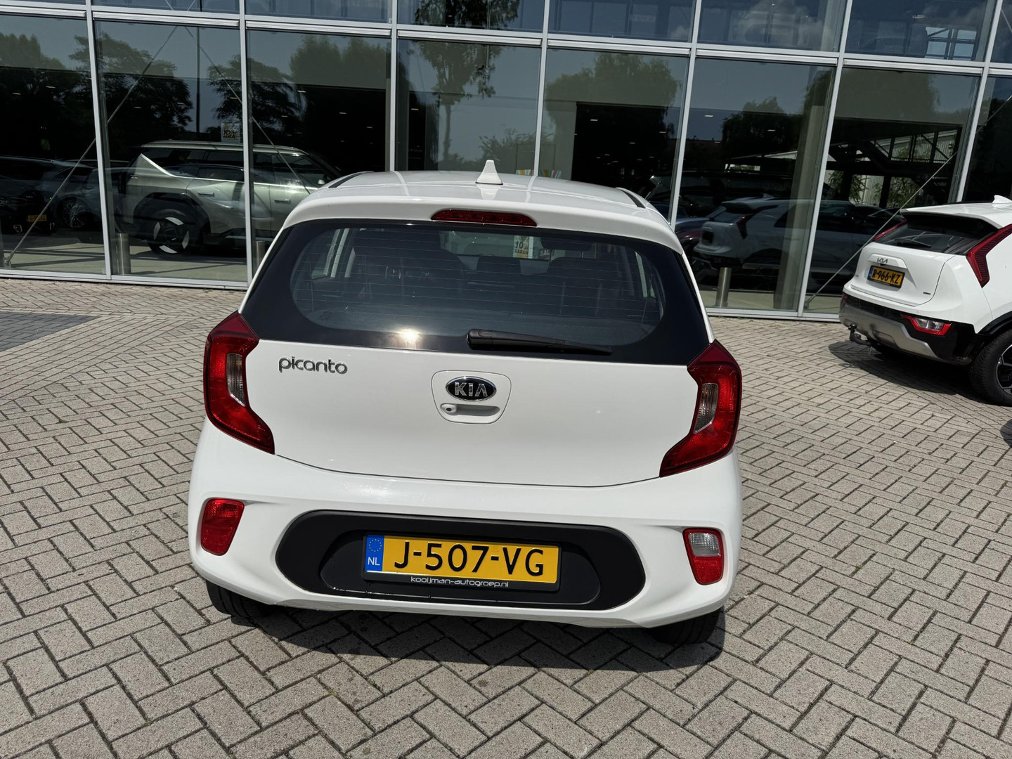 Kia Kia