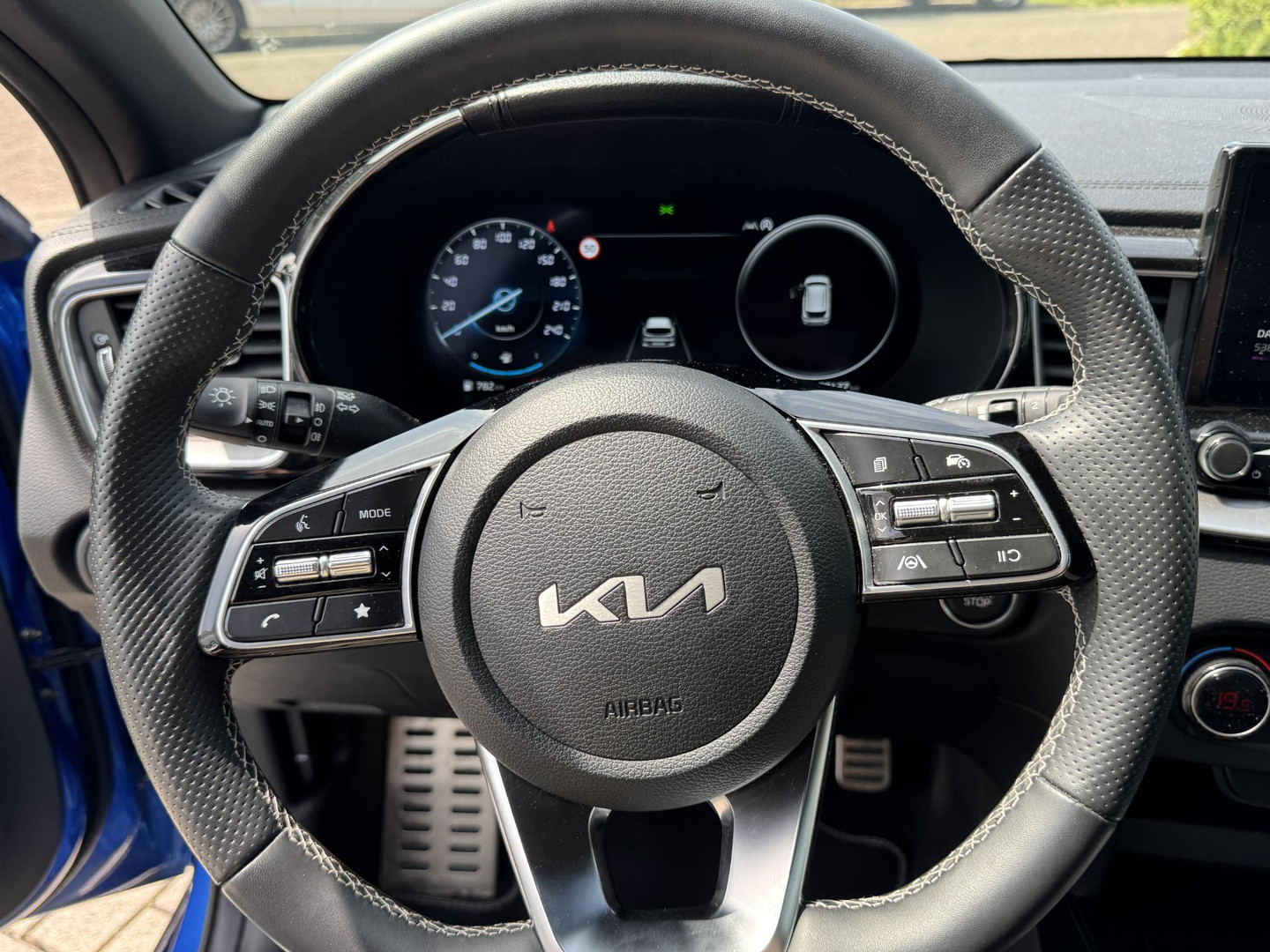 Kia Kia