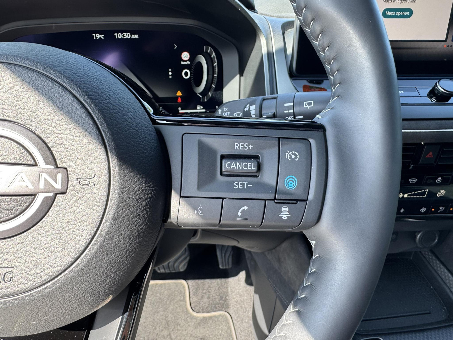 Nissan Nissan