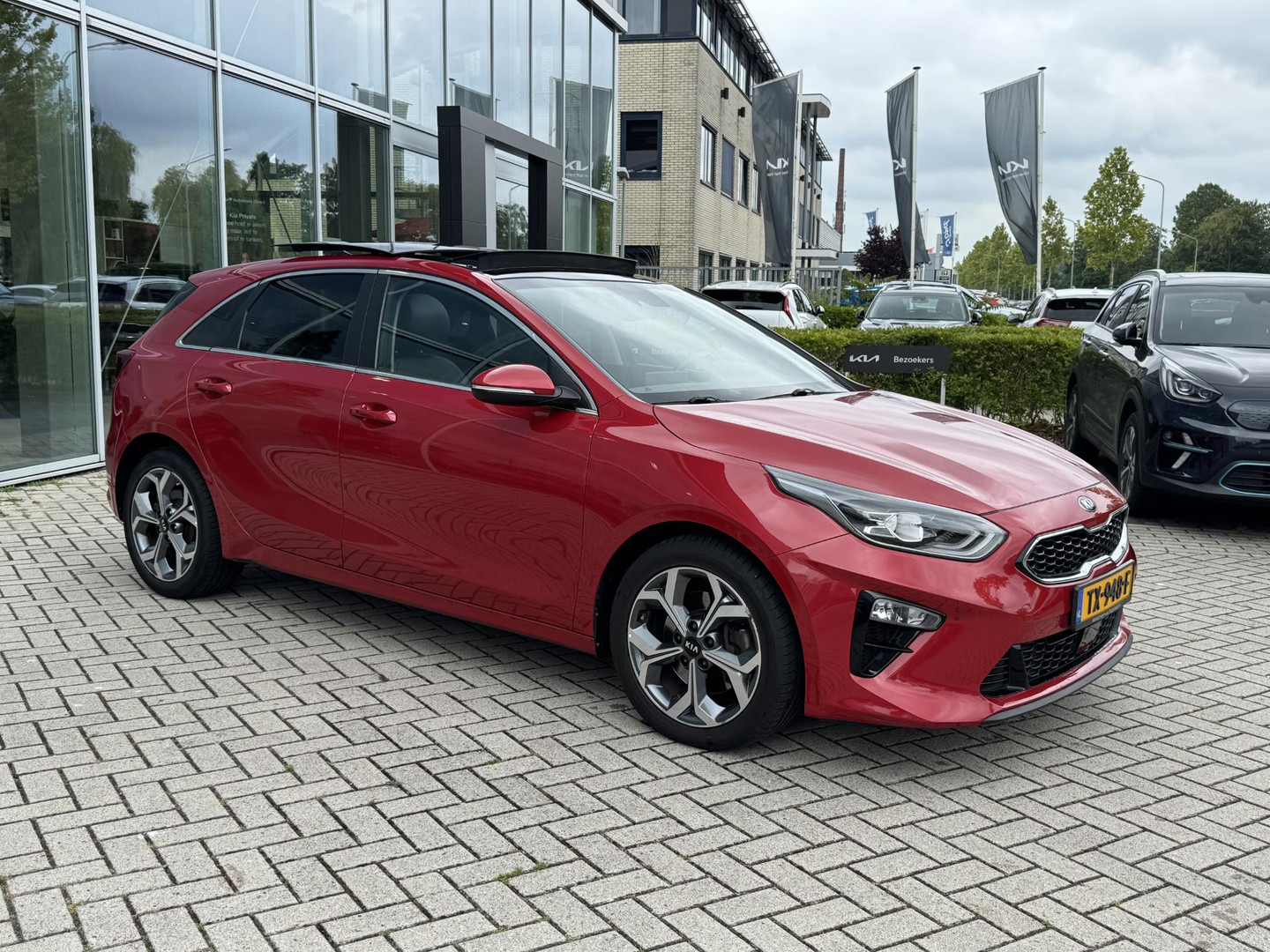 Kia
