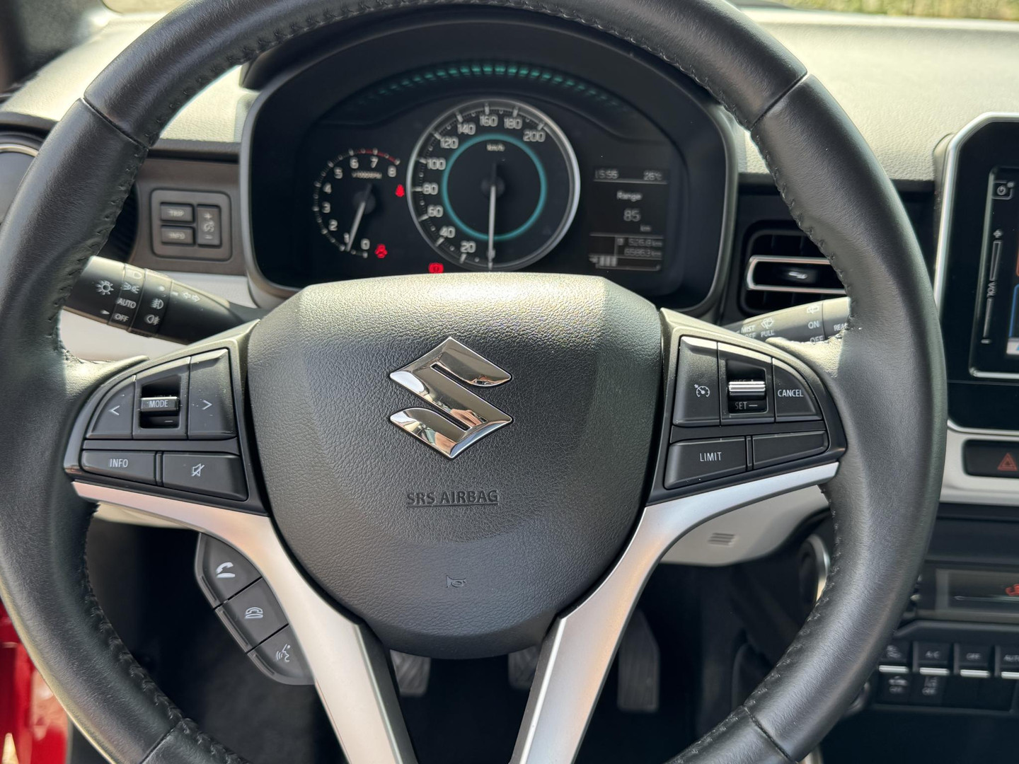 Suzuki Suzuki