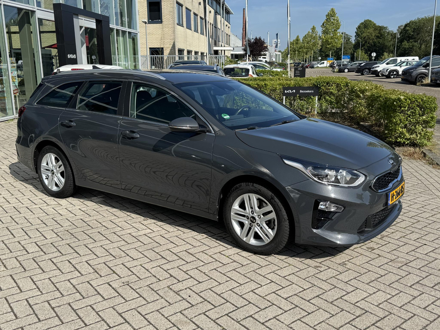 Kia Kia