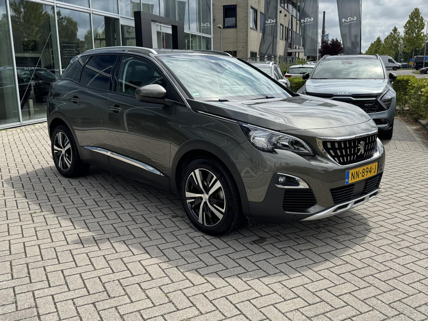 Peugeot