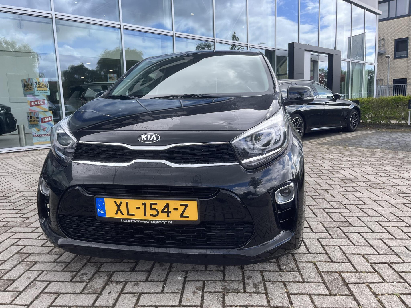Kia