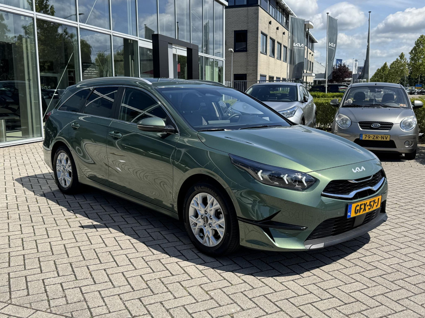 Kia