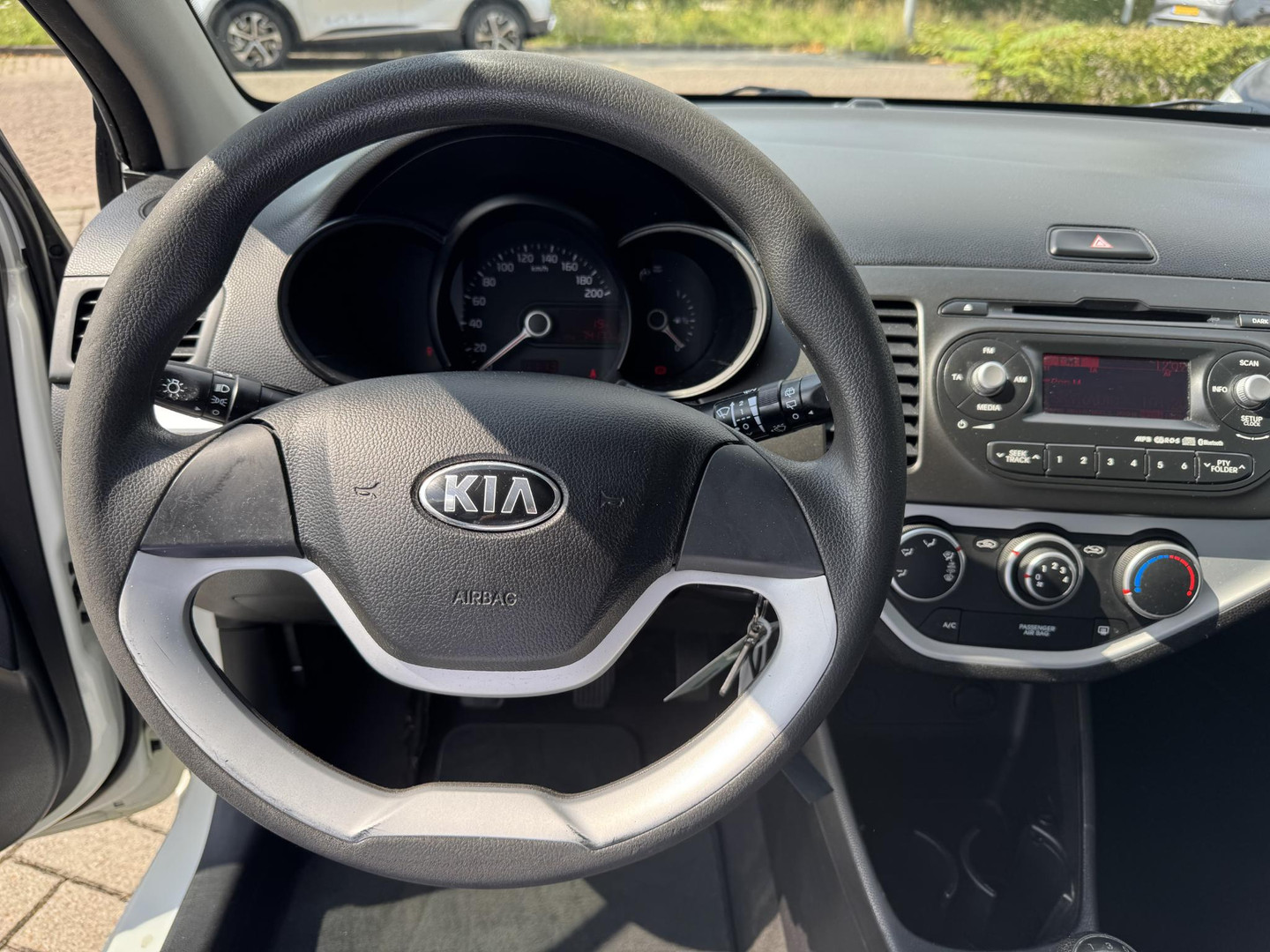 Kia Kia