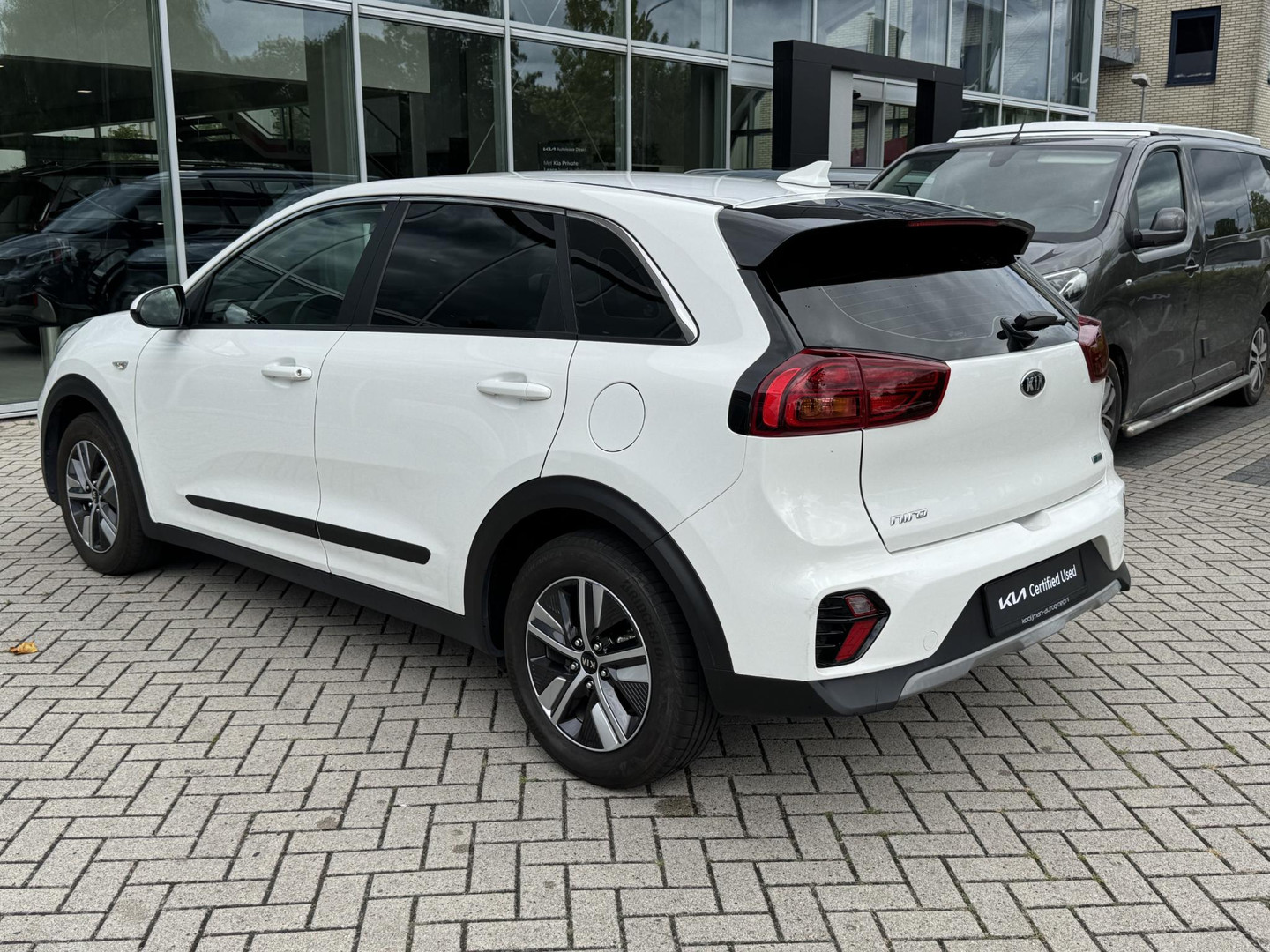 Kia