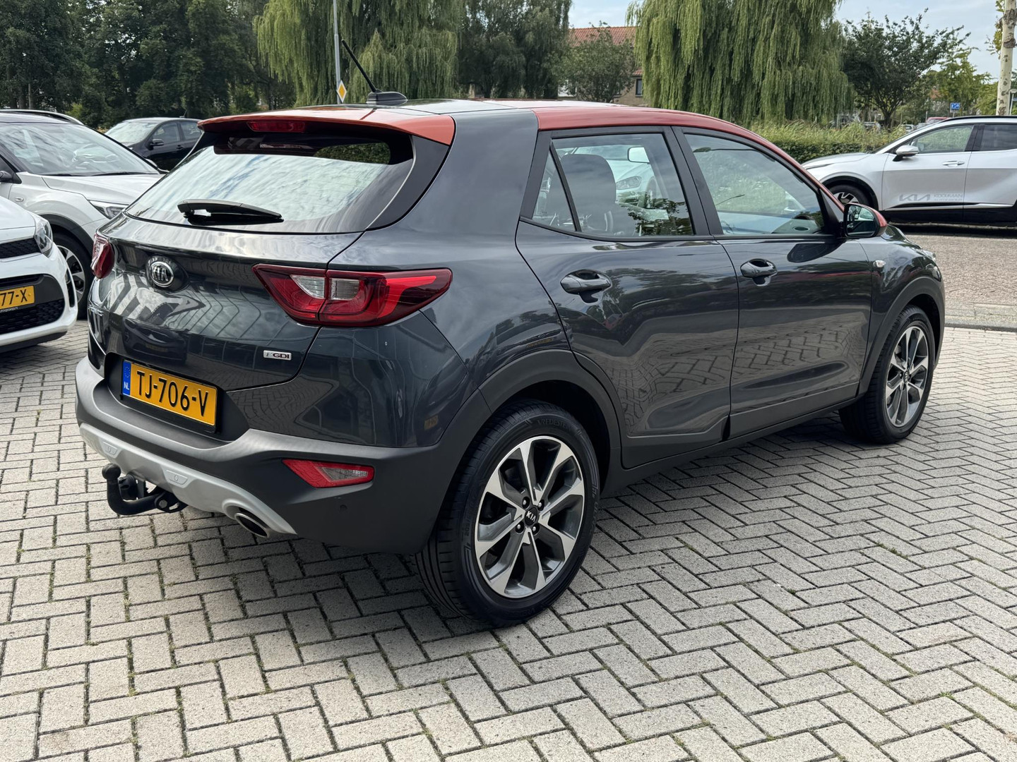 Kia
