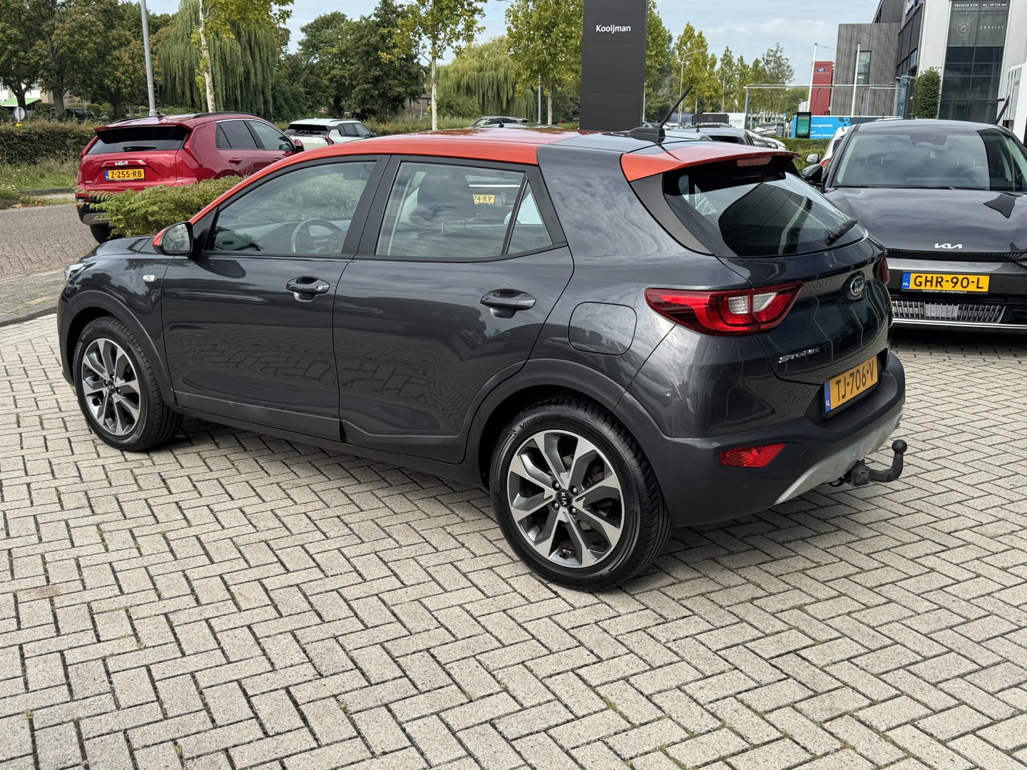 Kia
