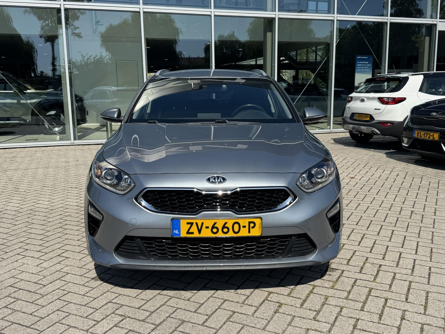 Kia