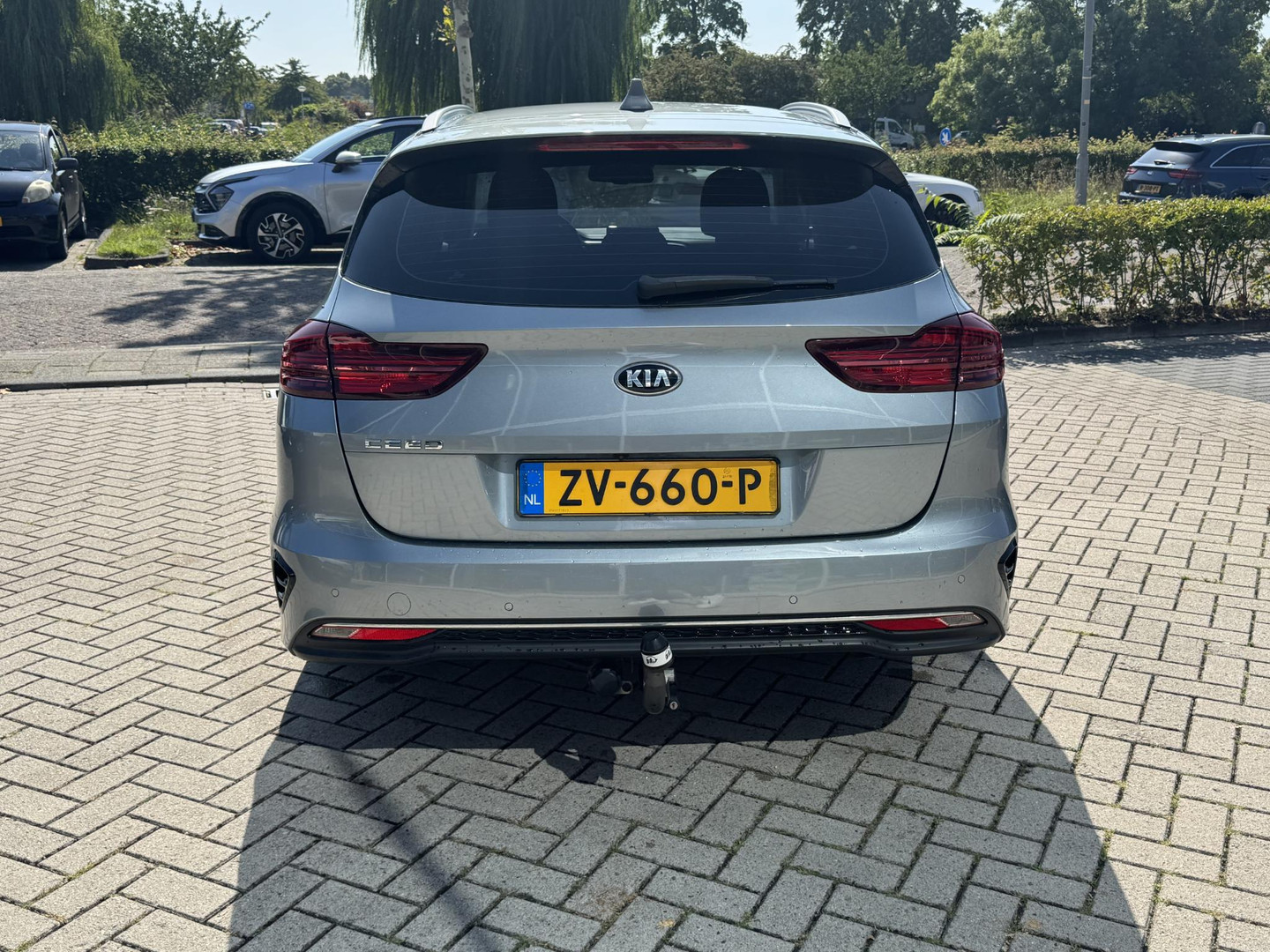 Kia