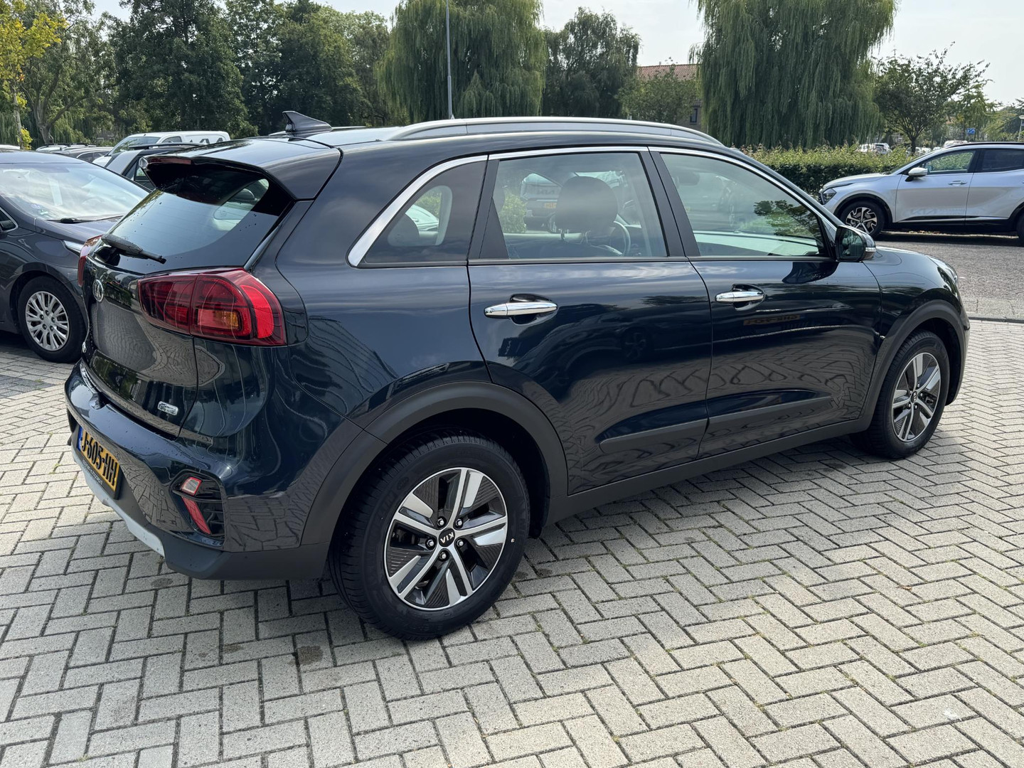Kia
