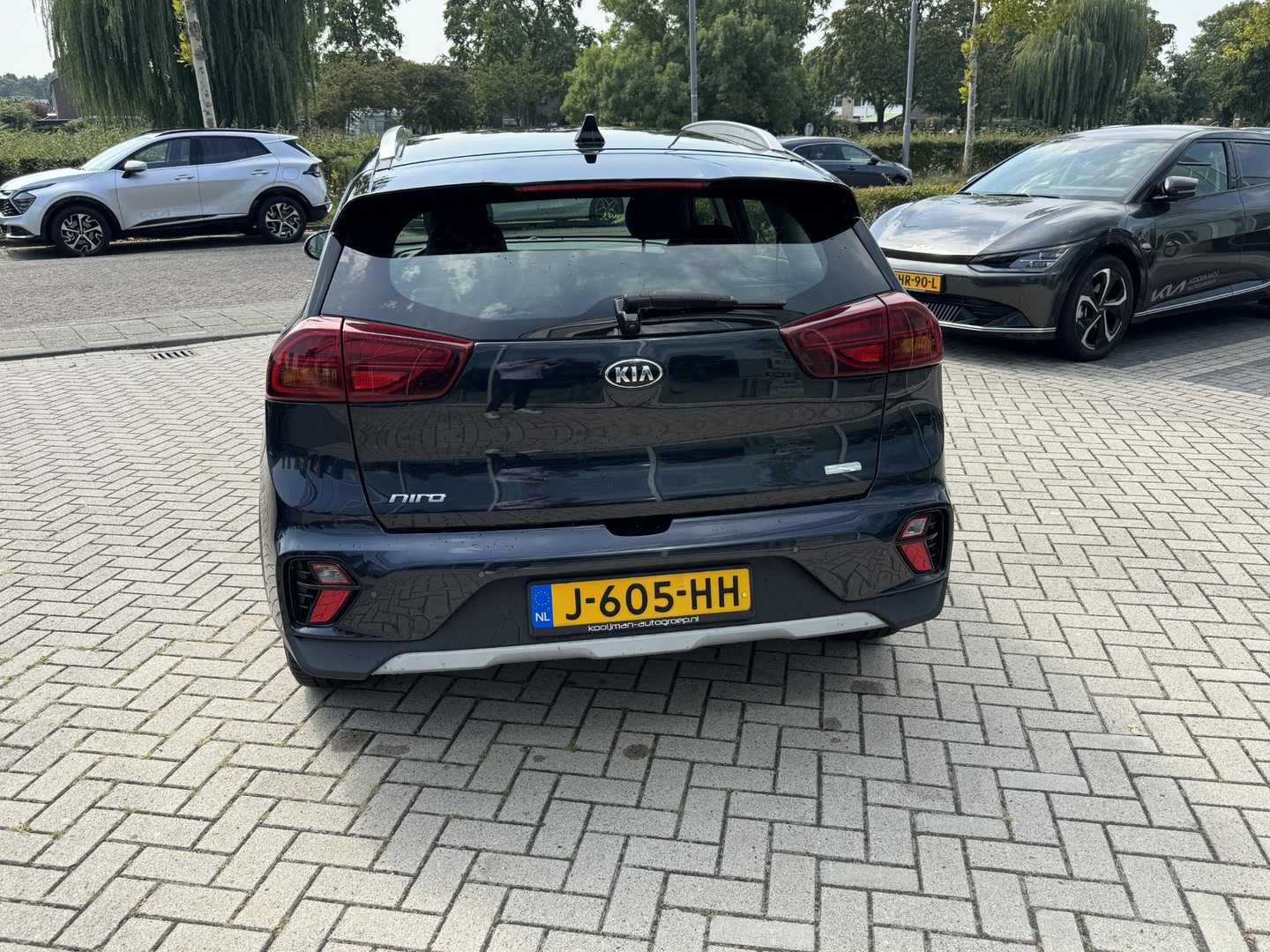 Kia
