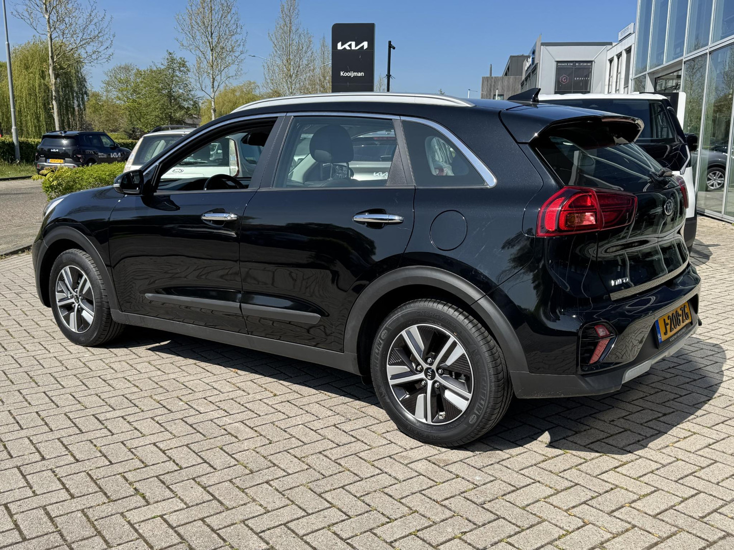 Kia