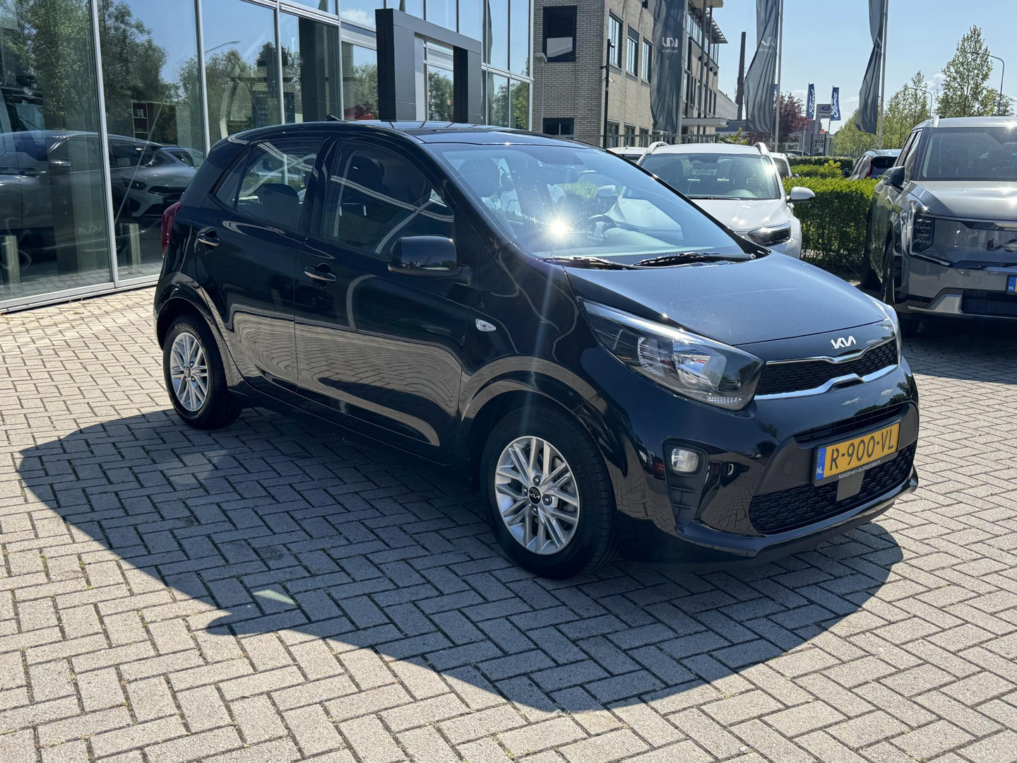Kia
