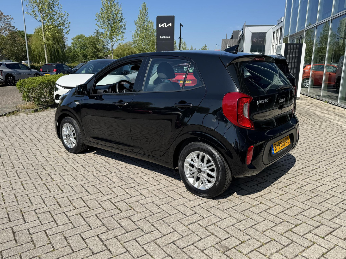 Kia
