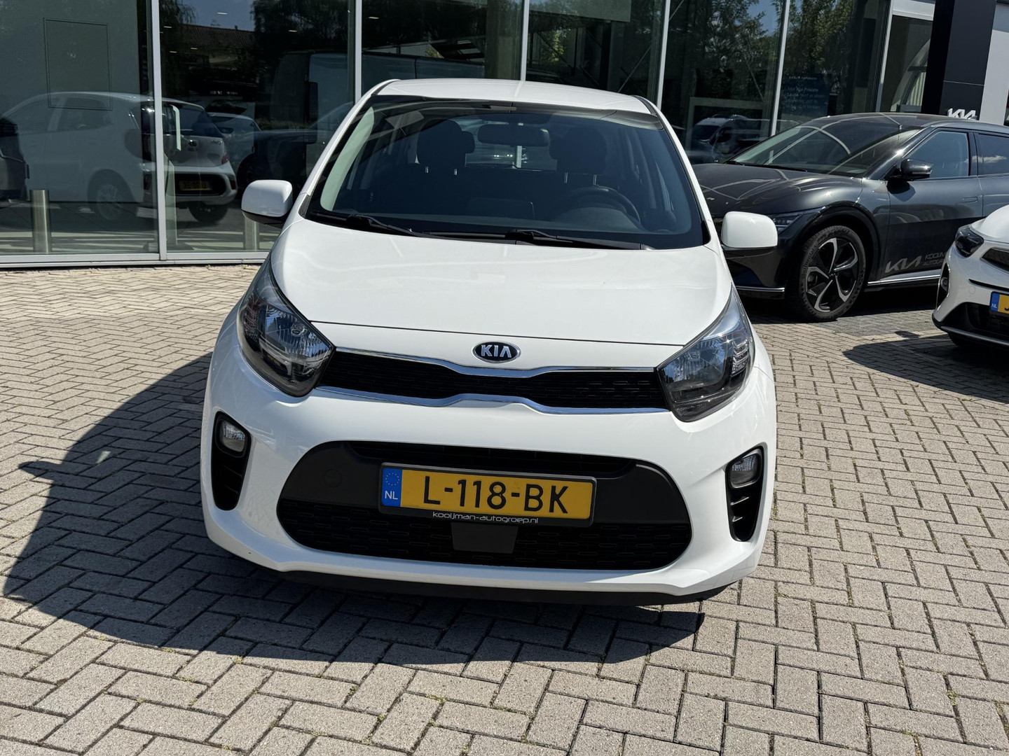 Kia