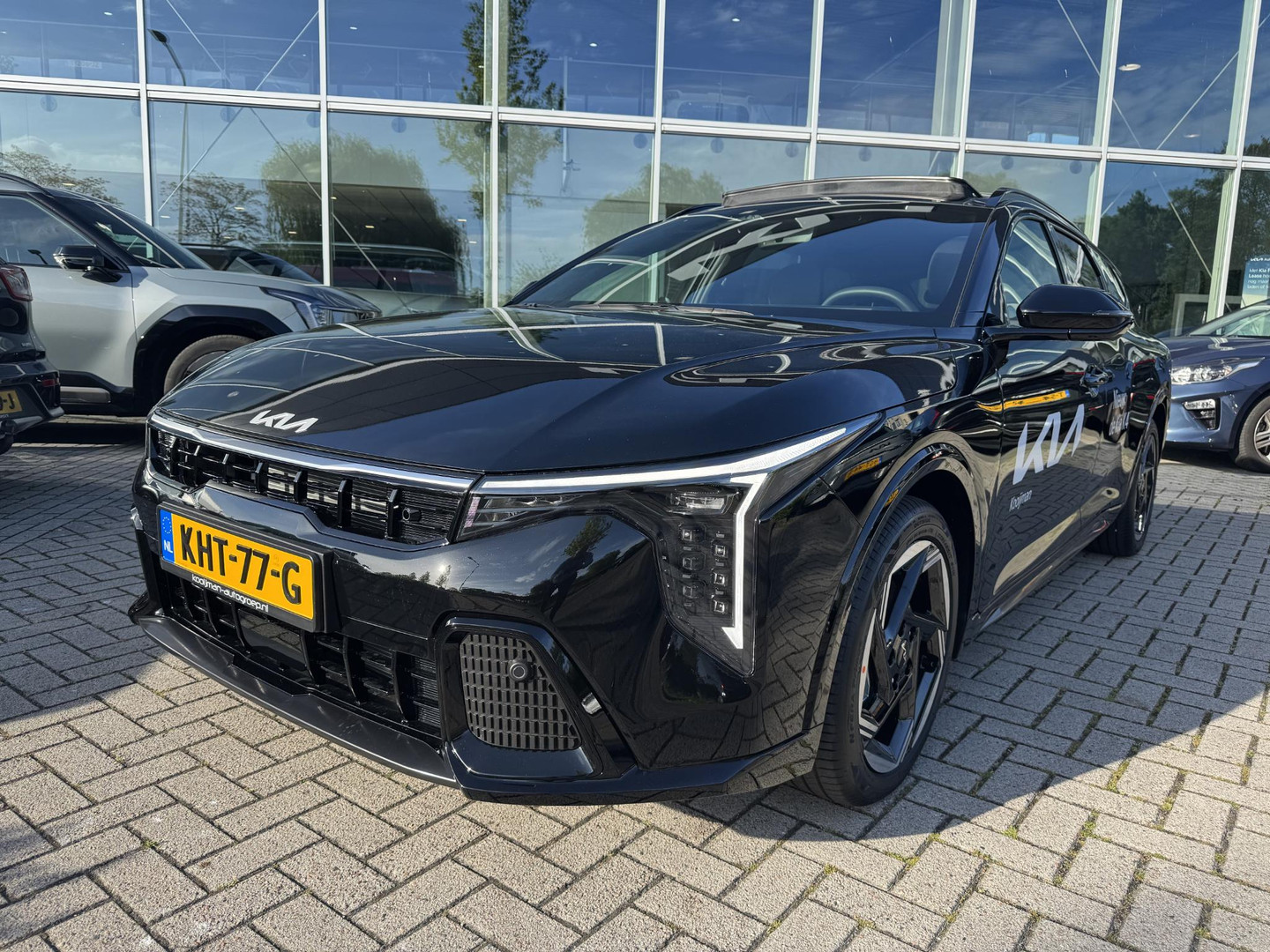 Kia K4