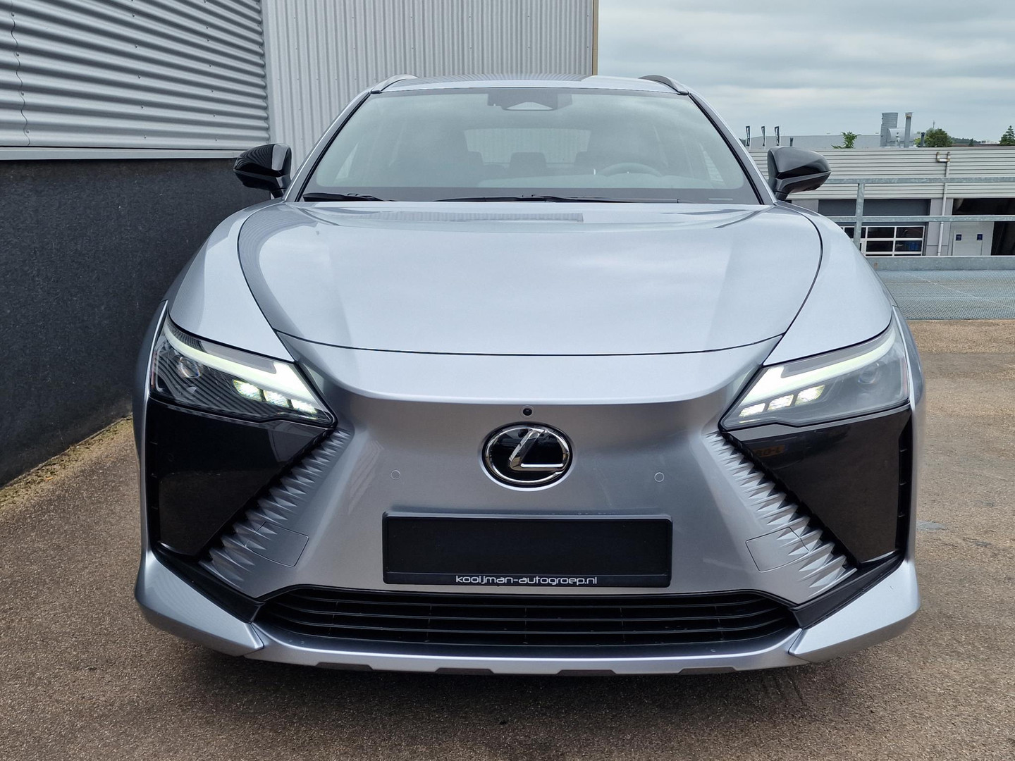 Lexus