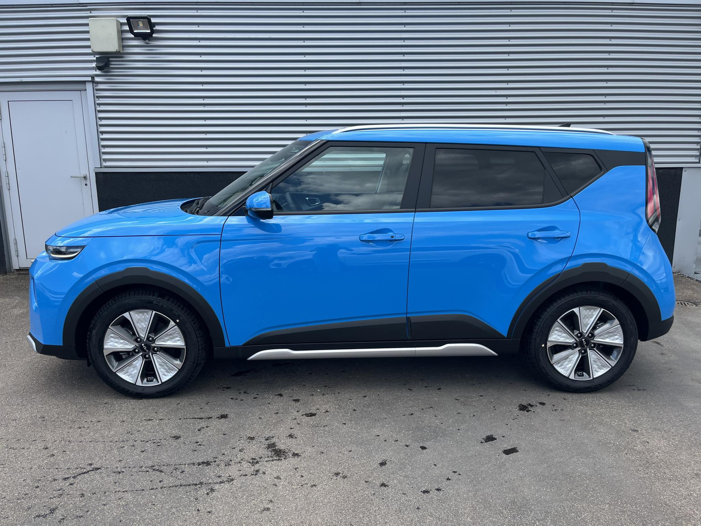Kia