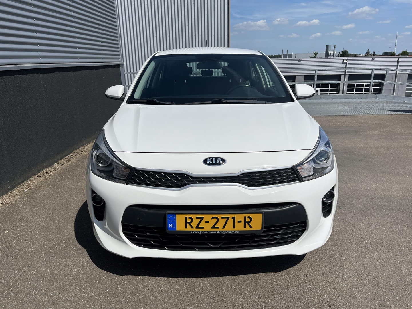 Kia